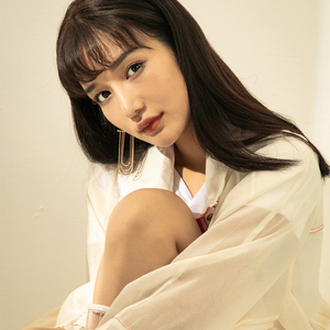 女模特棚拍外景拍摄-淘宝拼多多热销女模特棚拍外景拍摄货源拿货