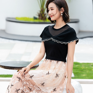 恩典电商主图白底图详情页拍照淘宝模特国模女装服饰淑婷泳池拍摄