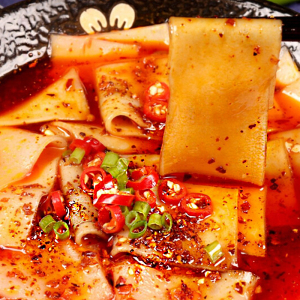 甘肃兰州火吧流汁宽粉麻辣烫酸辣粉定西宽粉香辣爆汁方便速食袋装