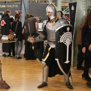 魔戒指环王刚铎士兵皮套1:1可穿戴头盔摆件盔甲eva道具cos服