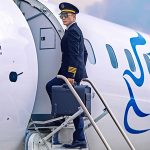航空机长制服男士飞行员空少套装国航民航工作服空乘外套年会礼服