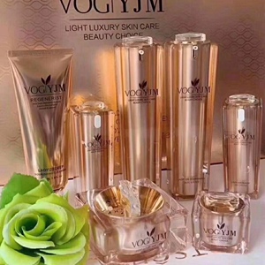 小斌化妆品淘宝香港永久美套盒化妆品 正品藏红花20件套七白精华