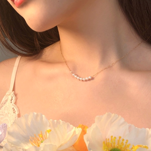 新款七颗珍珠微笑链锁骨链平衡木项链夏季气质简约经典百搭不掉色