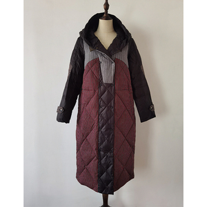 现货达衣岩新语2021年冬连帽中长款羽绒服datw111137开往远方的路