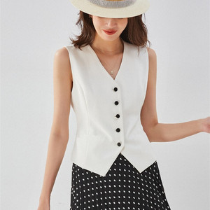 原创夏季薄款单层通勤法式女士西装马甲短款背心白色免烫修身马夹