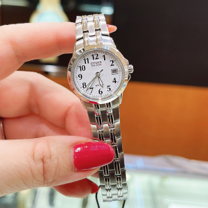 西铁城太阳能女士手表