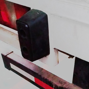 冷藏车厢后防撞胶块集装箱防撞块货车锁具缓冲胶垫胶墩 货箱配件