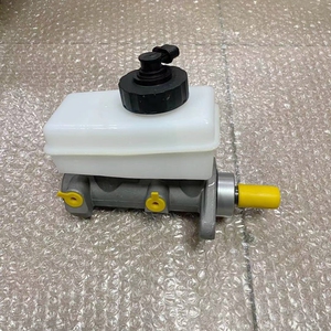 适配金龙海格皮卡车刹车总泵龙威御骏制动总泵 刹车主缸 制动主缸