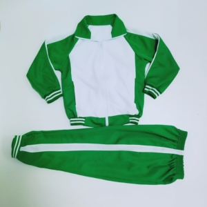 小学生冬季校服绿色