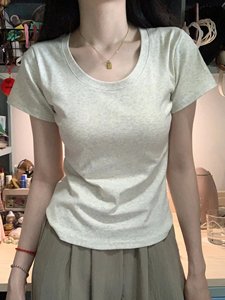 设计感小众正肩纯棉U领短袖T恤女夏辣妹短款高腰修身显瘦百搭上衣