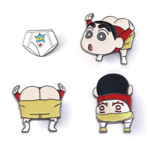 蜡笔小新周边胸针卡通野原新之助搞怪动感超人内裤闺蜜别针礼物