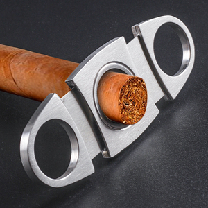 新款半自动不锈钢锋利刀刃耐磨雪茄剪刀顺滑古巴剪切雪茄平整切割