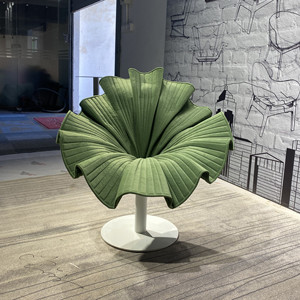 意式轻奢设计师家具花瓣椅花朵椅造型旋转休闲椅现代个性单人椅