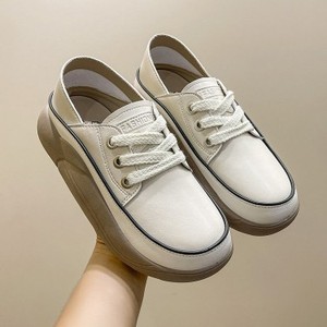 jed吉尔达真皮单鞋厚底一脚蹬懒人鞋女春秋季2022新款复古休闲鞋