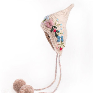 复古纯手工针织帽个性尖顶精致刺绣冬季针织女巫大毛球毛线帽子