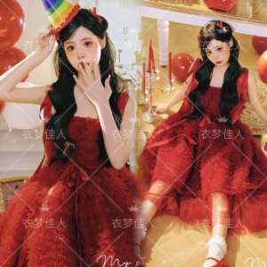 新款派对生日画报风写真红色婚纱礼服个性仙女甜美艺术照摄影服装