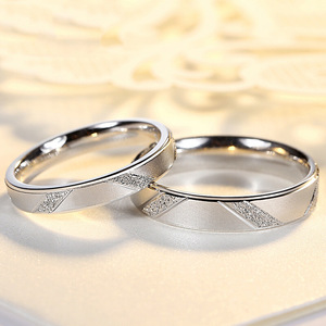 老凤祥瑞纯银s925情侣戒指纯银一对磨砂车花小众设计轻奢调节对戒
