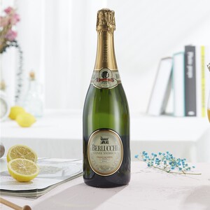 意大利干型气泡葡萄酒传统香槟法原瓶进口红酒霞多丽黑皮诺