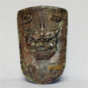 古代防御兵器做旧仿古铜盾牌古玩收藏青铜器工艺品博物馆陈列装饰