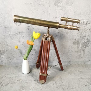 全新复古老式印度黄铜望远镜带木三脚架高65厘米镜筒45cm摆件道具