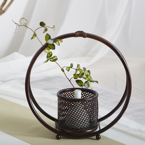 竹编花器