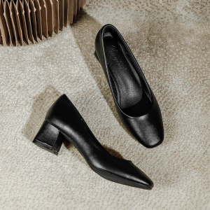 工作鞋女黑色粗跟低跟软底皮鞋职业面试上班酒店空乘防滑舒适单鞋