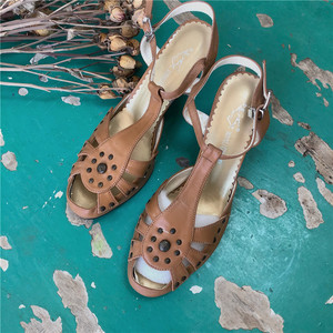 vintage复古70年代妈妈年代款罗马风镂空拉带高跟凉鞋气质款wl