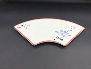 日式扇形陶瓷扇形盘半月盘刺身盘前菜盘寿司盘炸物盘多用盘高脚盘