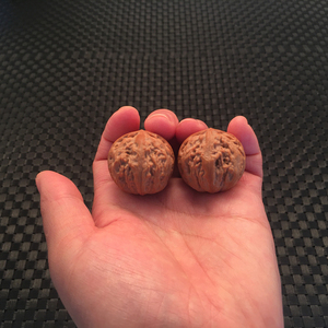 30野生小核桃手捻精狮子头京八棱粗筋苹果圆球磨盘矮桩血麒麟秋子