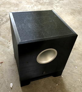 000人付款淘宝出售闲置二手雅马哈yst-sw011低音炮一台,九成新,无拆