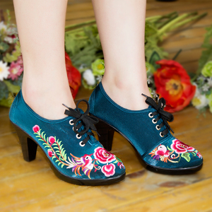 民族舞蹈鞋高跟