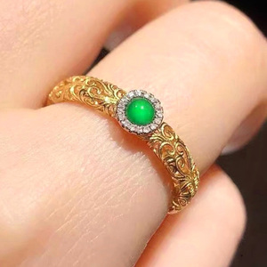 18k金镶嵌古法黄金伴钻翡翠戒指 冰种满色阳绿翠玉石指环带证书