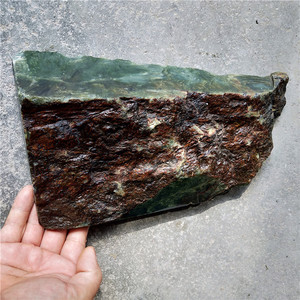 俄罗斯碧玉原石毛料边角料老料红皮料猫眼料摆件料2.88公斤玉石