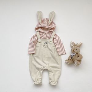 婴儿秋装衣服宝宝连体衣套装兔耳朵条纹连帽卫衣背带包屁裤两件套