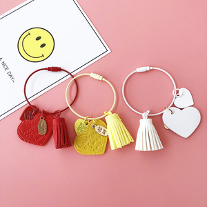 爱心皮革流苏钥匙扣女创意情侣挂件个性包包pu精美挂饰生日小礼品