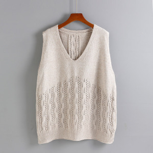 2021秋冬新款宽松大码针织马甲女时尚钩花镂空粗毛线背心坎肩外穿