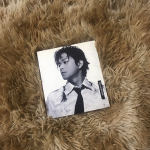 陈晓东黑色领带