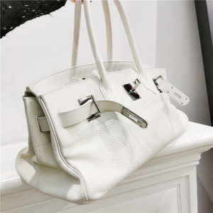 爱马仕白色女包小包