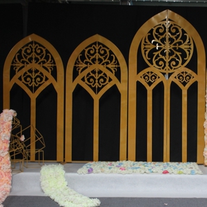 新款铁艺哥特门婚纱摄影道具婚庆拱门婚庆铁艺拱门舞台背景五联门