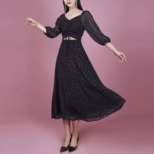 正品哥弟新款裙子女夏2021女装法式复古收腰过膝碎花雪纺连衣裙女