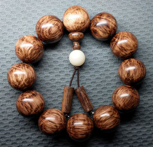 广西黄花梨 细叶香 虎斑木贵州黄花梨红油底佛珠全手工打磨无胶蜡