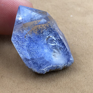 天然水晶蓝发晶晶中晶异象包裹体原矿摆件蓝线石单晶多面体新品