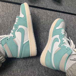 aj1蒂芙尼绿高帮薄荷绿学生男女情侣休闲百搭板鞋减震