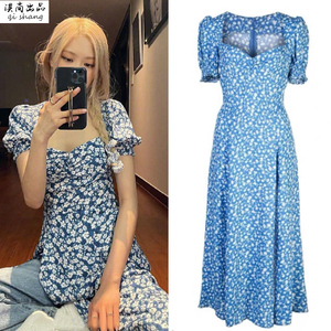blackpink朴彩英rose同款方领碎花连衣裙女复古蓝泡泡袖开叉裙子
