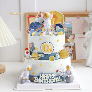 宇航员蛋糕装饰生日摆件发光月亮灯太空人航天火箭男孩主题甜品台