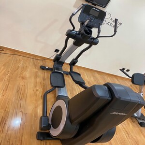 美国lifefitness力健商用椭圆机95xs磁控太空漫步机进口健身器材
