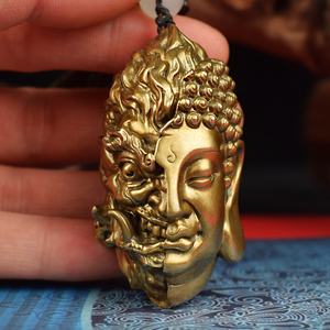 黄铜实心招财一念之间佛头手把件佛魔把件男女随身车载挂件