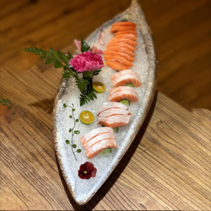 高档三文鱼刺身拼盘鱼生海鲜姿造盘大号水果盘酒店明档自助餐具