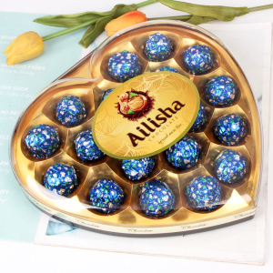 爱丽莎18粒心形果仁巧克力盒装情人节礼物休闲小零食品代可可脂