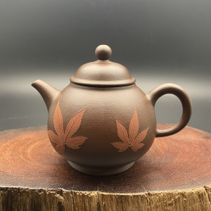 包邮 陆羽茶艺 台湾陶艺名家 陈政岚 手拉胚紫砂枫叶壶 约210ml